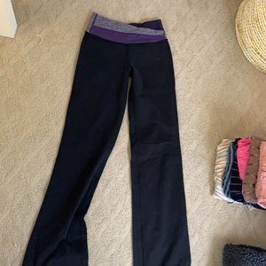 Lululemon yoga pants